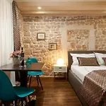 Apartment Rustic Sv Frane In The Old Town Sibenik