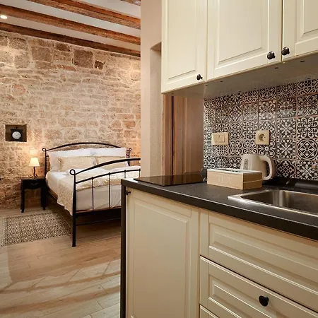 Rustic Sv Frane In The Old Town * Šibenik