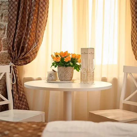 Rustic Sv Frane In The Old Town *