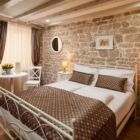 Rustic Sv Frane In The Old Town Sibenik