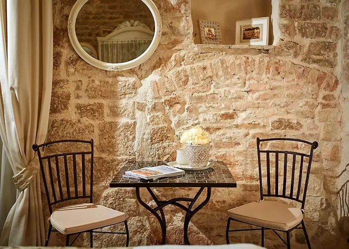 Rustic Sv Frane In The Old Town 아파트