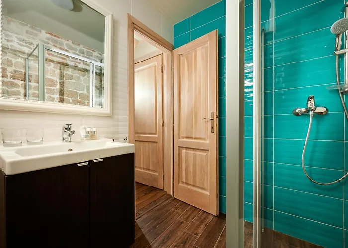 Rustic Sv Frane In The Old Town Apartament *