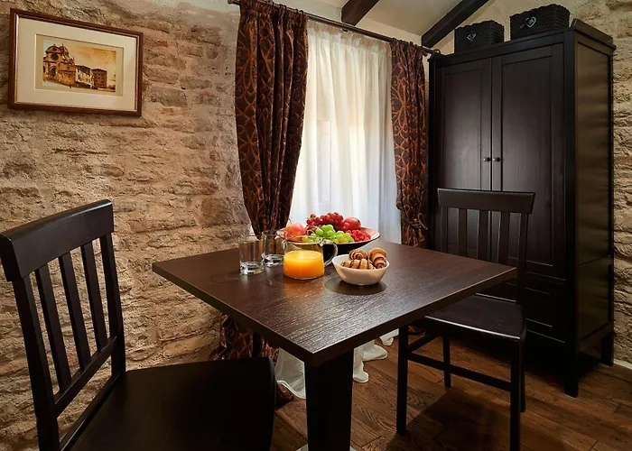 Rustic Sv Frane In The Old Town * Szybenik