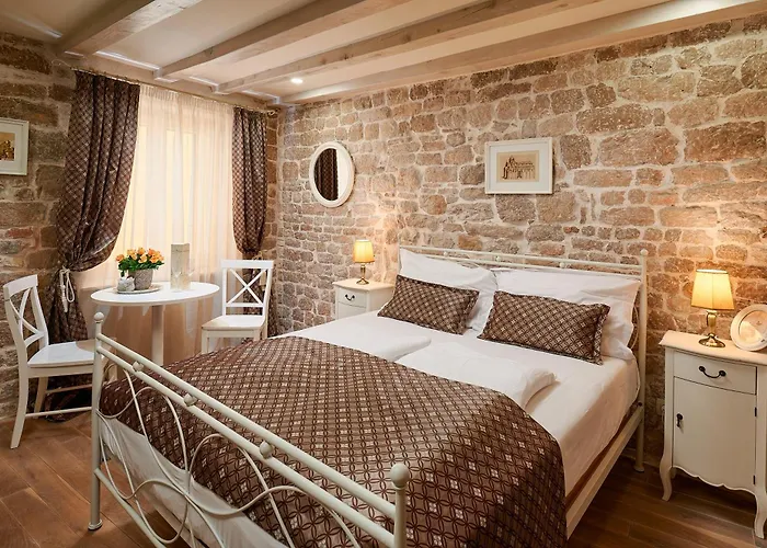 Rustic Sv Frane In The Old Town Szybenik